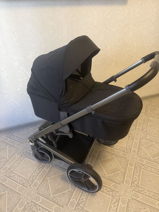 Продам детскую коляску-трансформер!