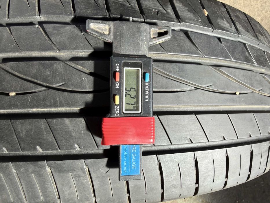 Anvelopa Vara 215/60 R16 - Falken Ziex ZE 912