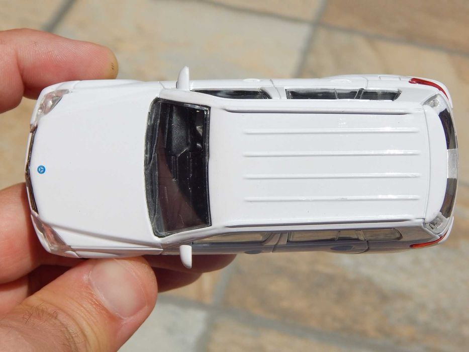 Macheta Mercedes-Benz GLK 350 4Matic 2008 sc 1:43