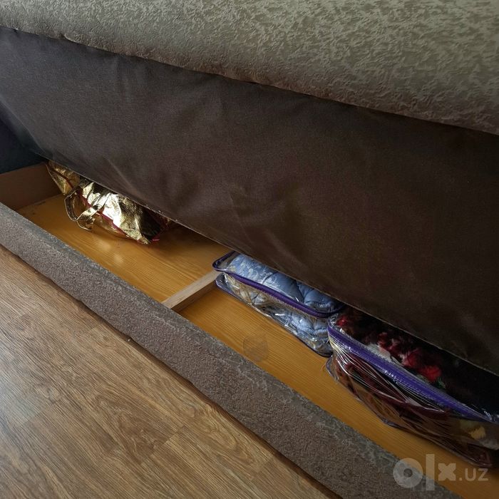 Диван с 2 креслами в хорошем состоянии