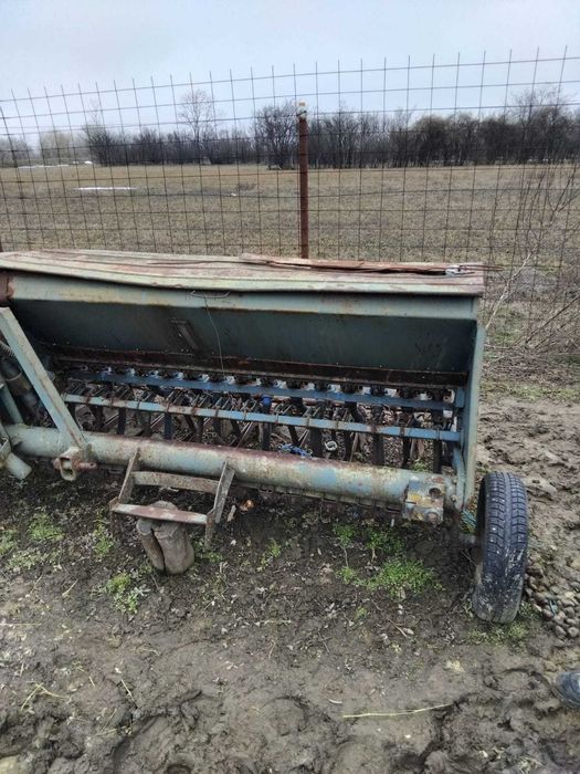 Presa baloti Agriful saimme 136 și semănătoare sup 29