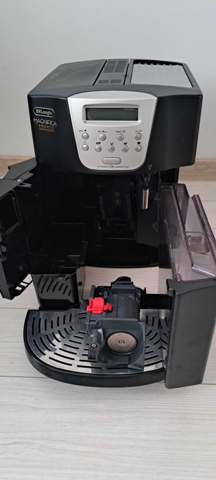 Кафеавтомат Delonghi Magnifica Pronto Cappuccino