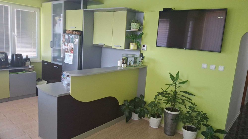 Продава се Тристаен апартамент в Велико Търново, Акация - 80 кв.м за 2125 €/кв.м - Снимка #3