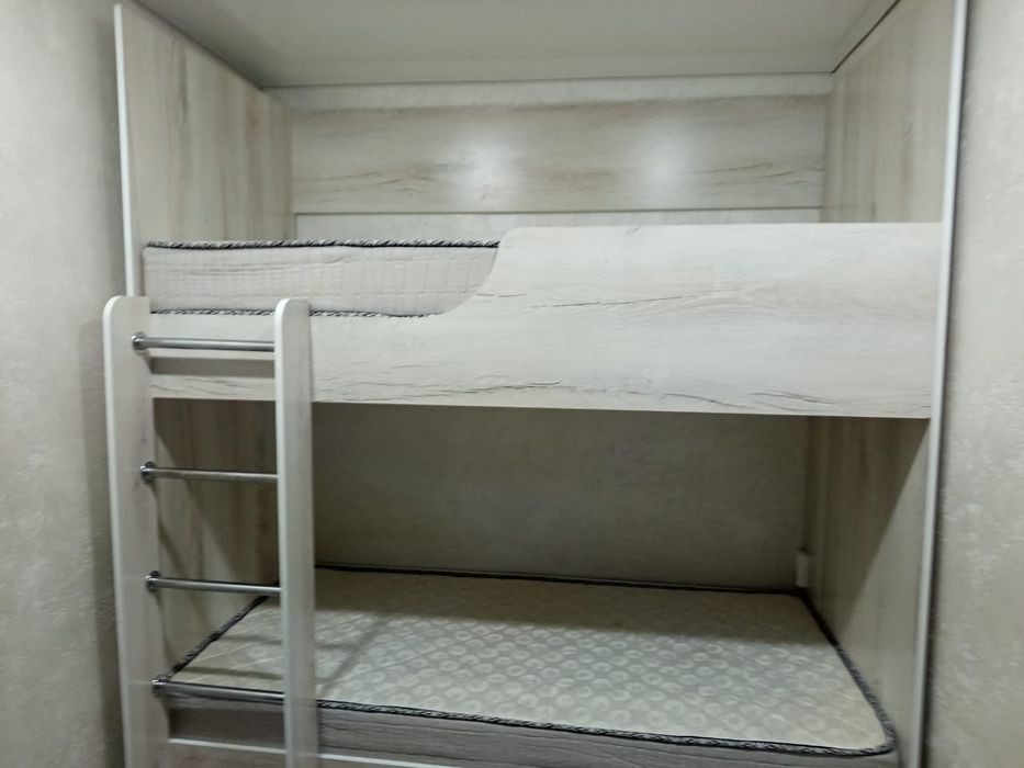 Продам 2х яросную кровать