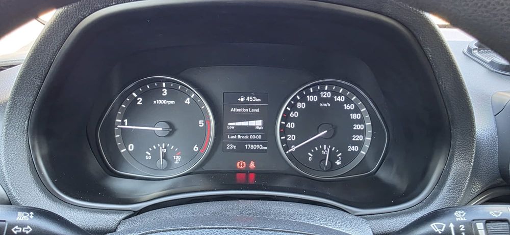 Hyundai i30 1 6 CRDI