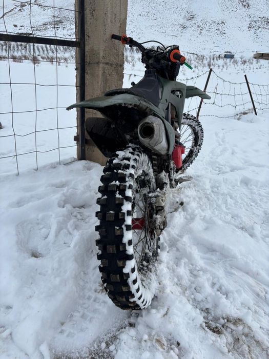 Продам эндуро 300