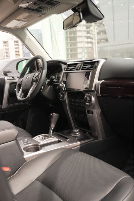 Toyota 4runner 4.4 atmasferniy