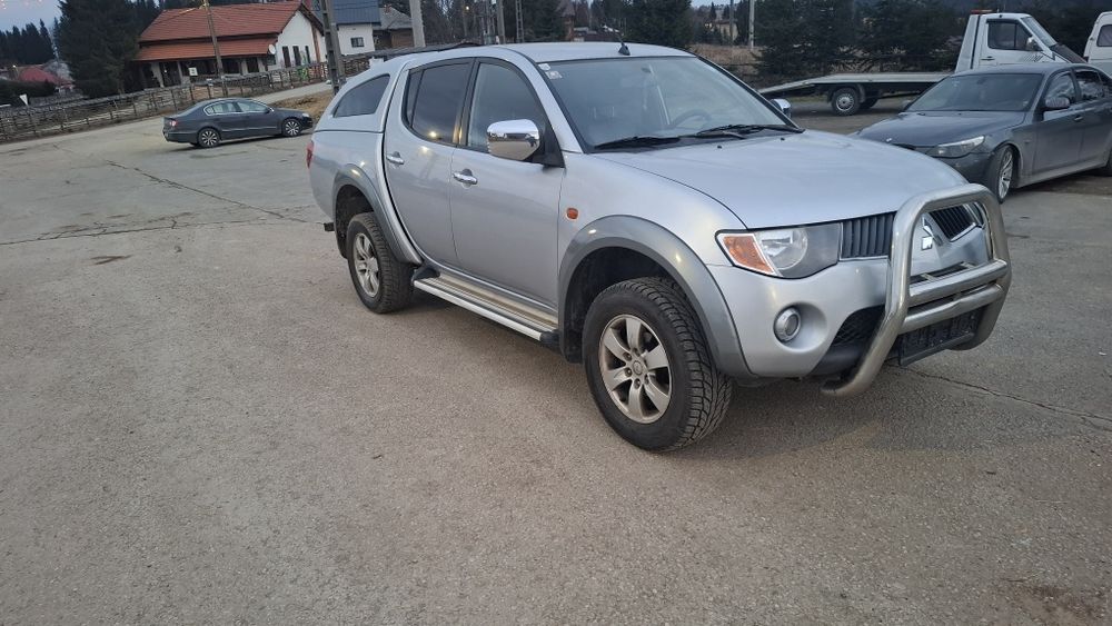 Mitsubishi l200 2,5 N1