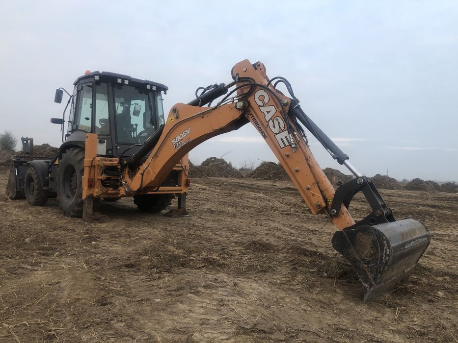 Inchiriez buldoexcavator