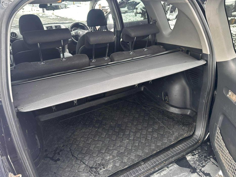 Продава се на части: Toyota RAV4 2.2 D-4D 136 к.с., 2007 г ръчка