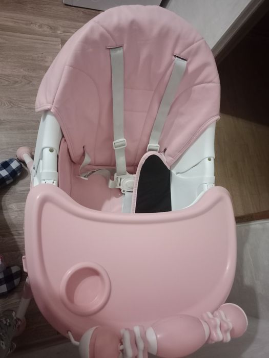 Детский стульчик трансформер для девочки.