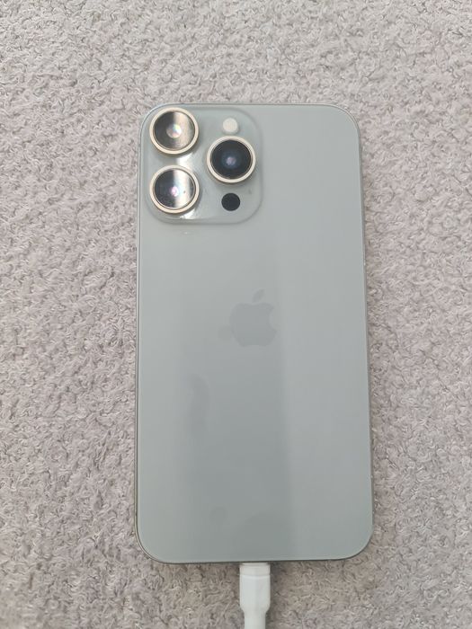 Айфон хр     256