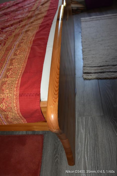 Легло масив , комплект със скари и матрак.180/200