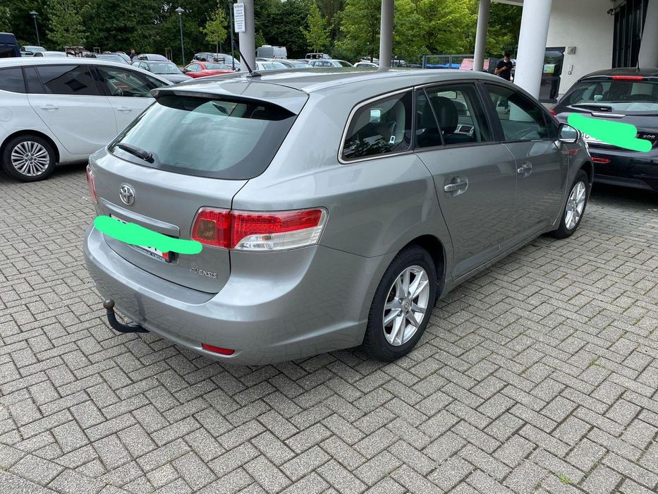 TOYOTA Avensis 2011 — imagine 4