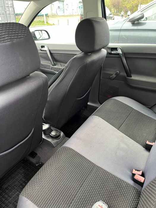 Volkswagen Polo 9N 16 valve, motor de 1400CP, fara probleme