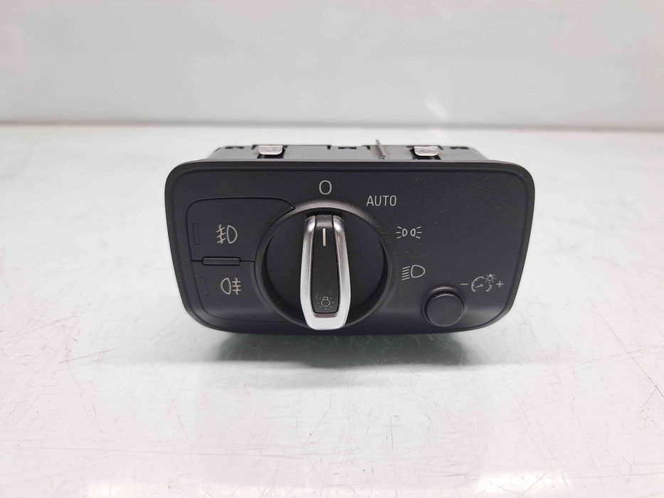 Bloc lumini Audi A3 Sportback (8VA) Hatchback [Fabr 2012-2020] 8V0941