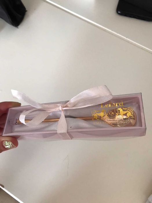 красива лъжица за момиче