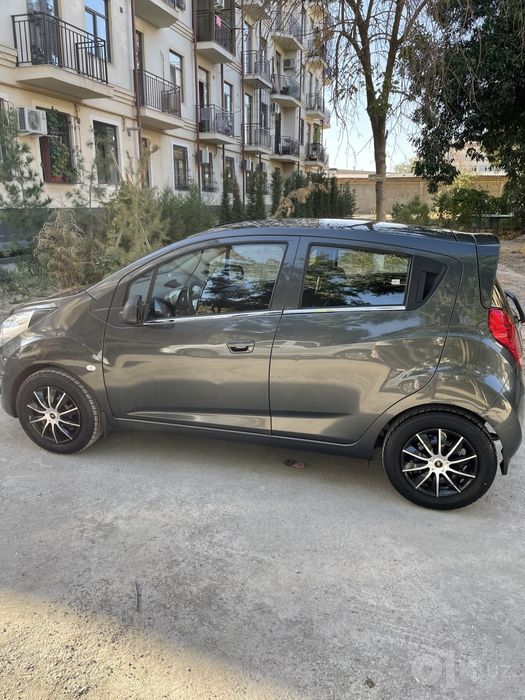 Chevrolet Spark 2019 2 позиция