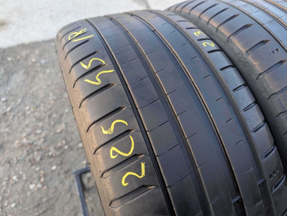 SET 2 Anvelope Vara 225/45 R18 MICHELIN Pilot Sport 5 95Y