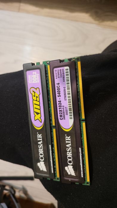 Pc retro este foarte bun pentru piese