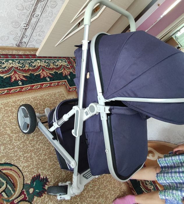 Продам   коляску