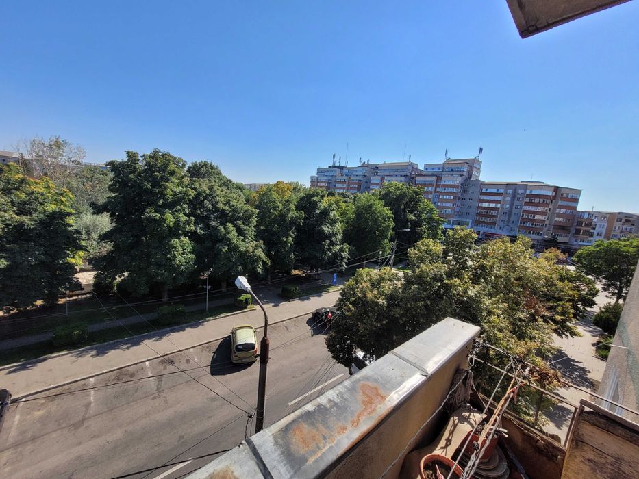 Apartament 4 camere, ultracentral, Rosiori de Vede | 79,65 mp utili