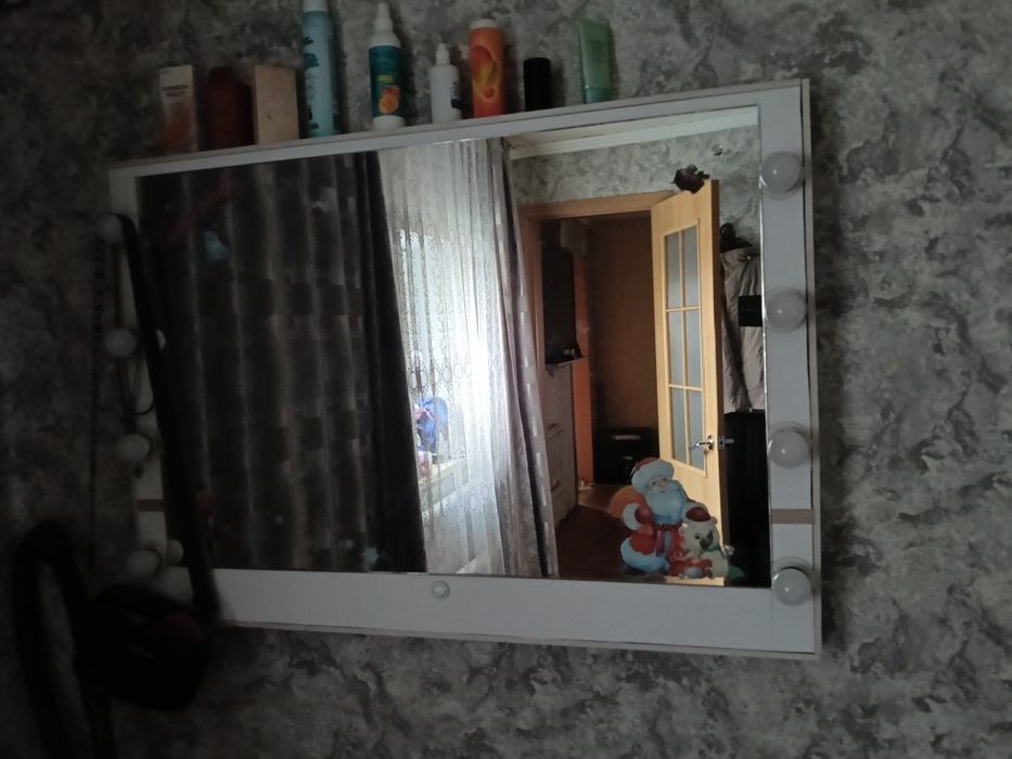Продам большое зеркало