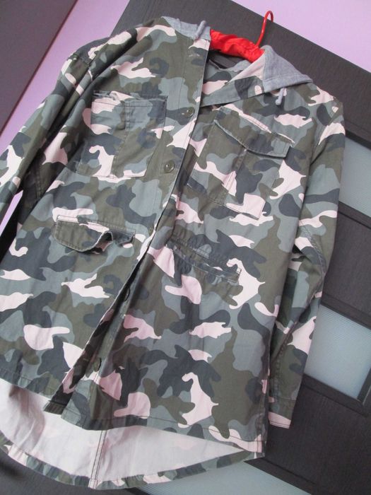 haina camuflaj dame 44 H&M