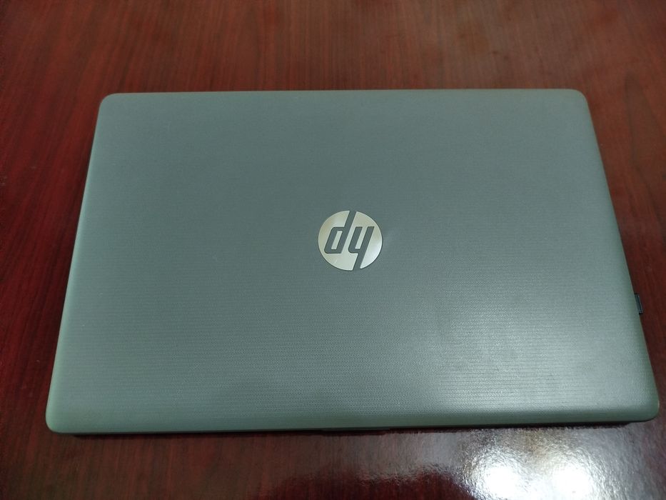HP Laptop 15-da0xxx sotiladi!