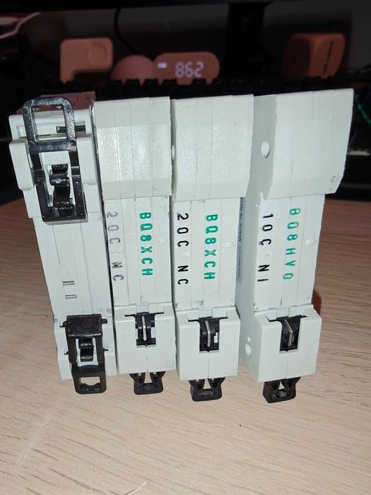 Siguranțe automate / Disjunctoare Eaton și ABB (1P+N, C10, C20) - Stare perfectă
