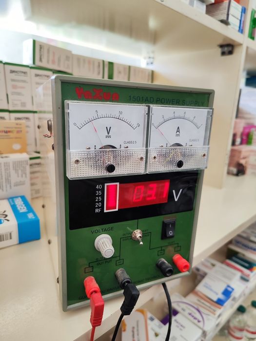 Лабораторные Блок питания