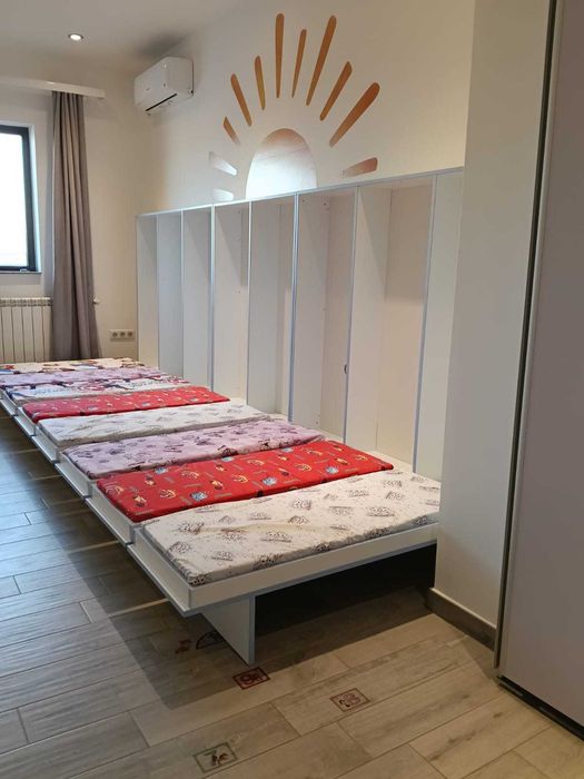 VAND 45 de patuturi de gradinita + lenjerii GRATUIT