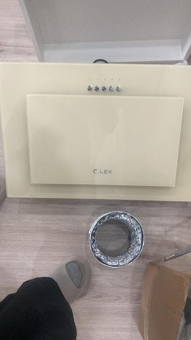 Вытяжка на кухню