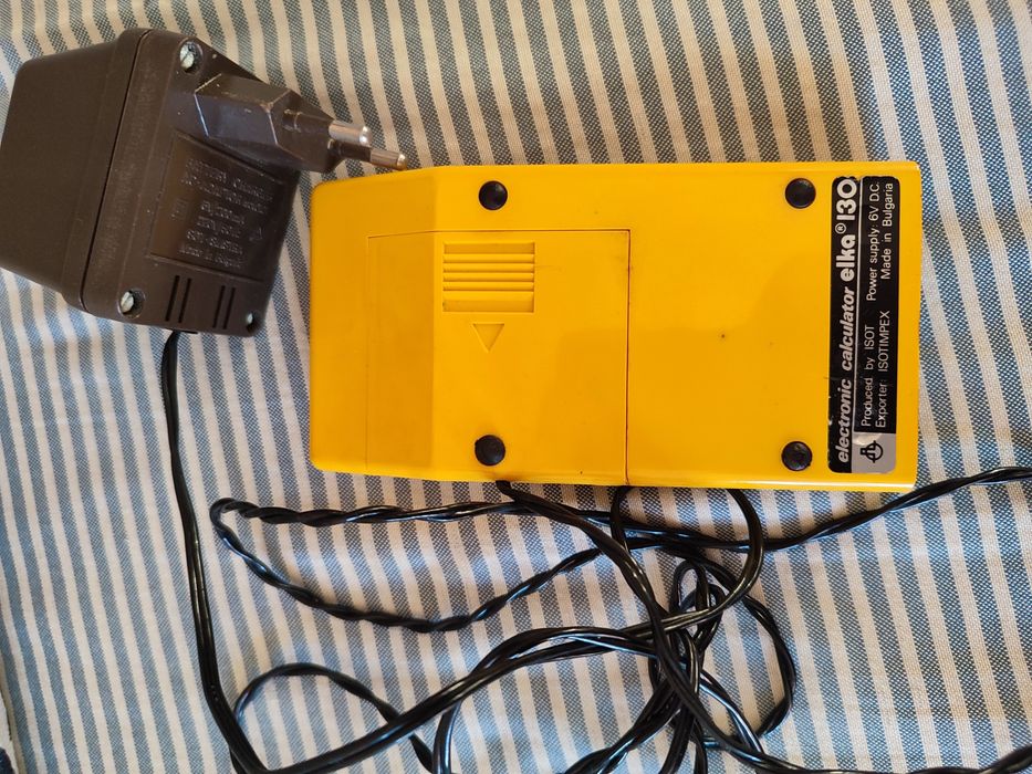 Ретро калкулатор elka130