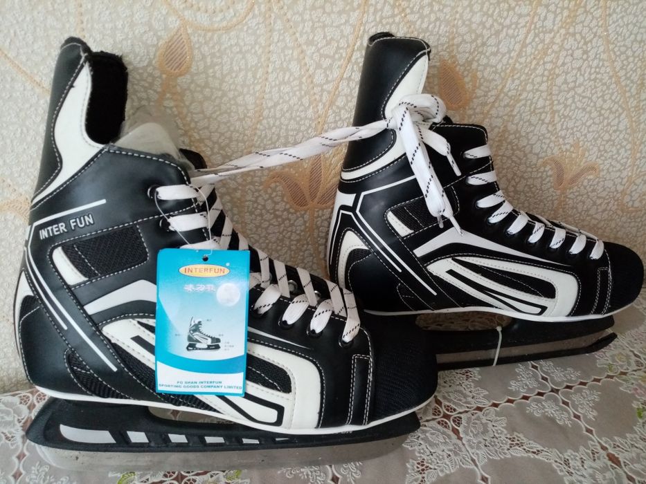 Коньки Хоккейные