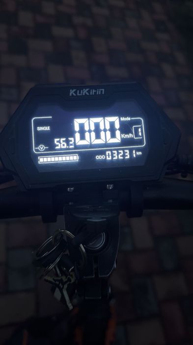 Vând trotinetă Kukirin G3 PRO