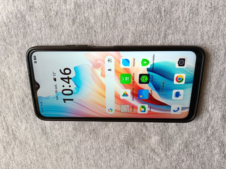 Smartphone nou,folosit 2 luni