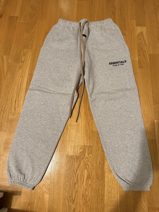 Pantaloni Lungi Essentials Fear of God Gri
