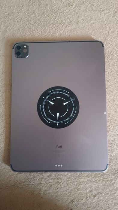 Apple iPad pro 11  128г
