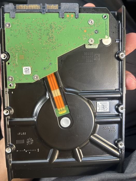 Жесткий диск SEAGATE