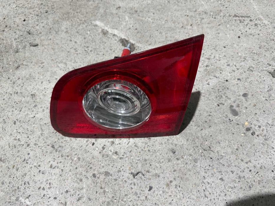 Stop vw passat b6 break tripla spate dreapta pe haion facelift 2009 volan stanga