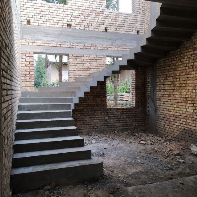 Бетонные лестнице