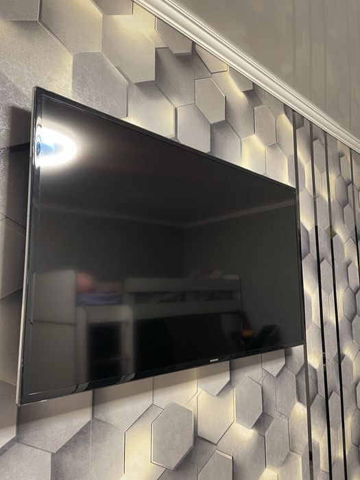 Продам телевизор Samsung LED 50