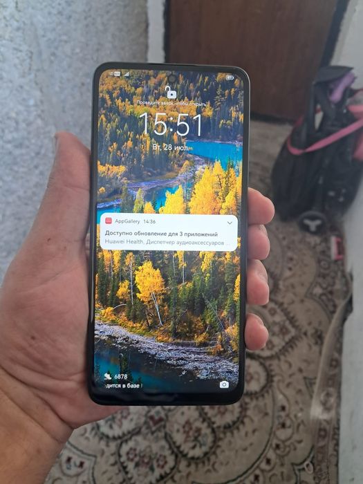 Телефон Huawei Nova Y73