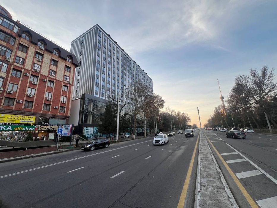 1-Этаж 1500м2 / Метро Шахристанская Продаётся