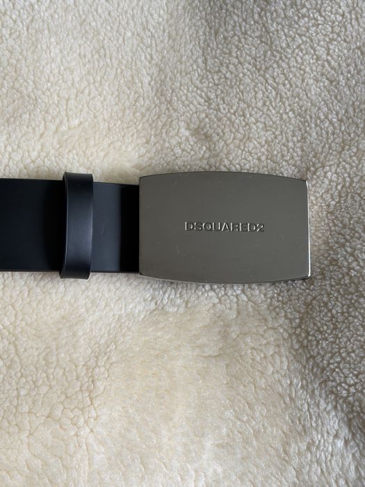 Оригинален мъжки колан Dsquared2