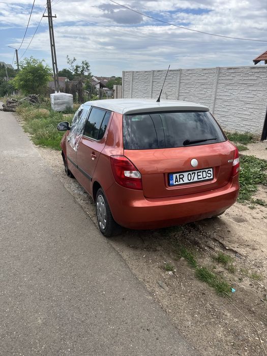 SKODA Fabia 2008 — imagine 2