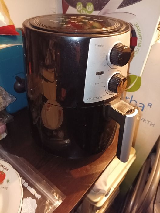 AIR FRIER DELIMANO с горещ въздух, нов работи перфектно няма никакви забележки