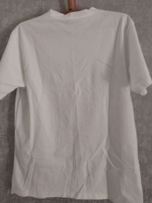 Футболка женская.