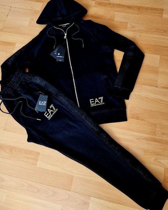 Trening bumbac Armani,diverse mărimi,feronerie metalica inscriptionata